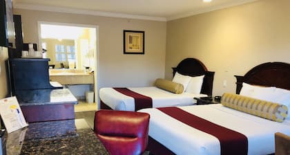 Dynasty Suites Hotel Riverside