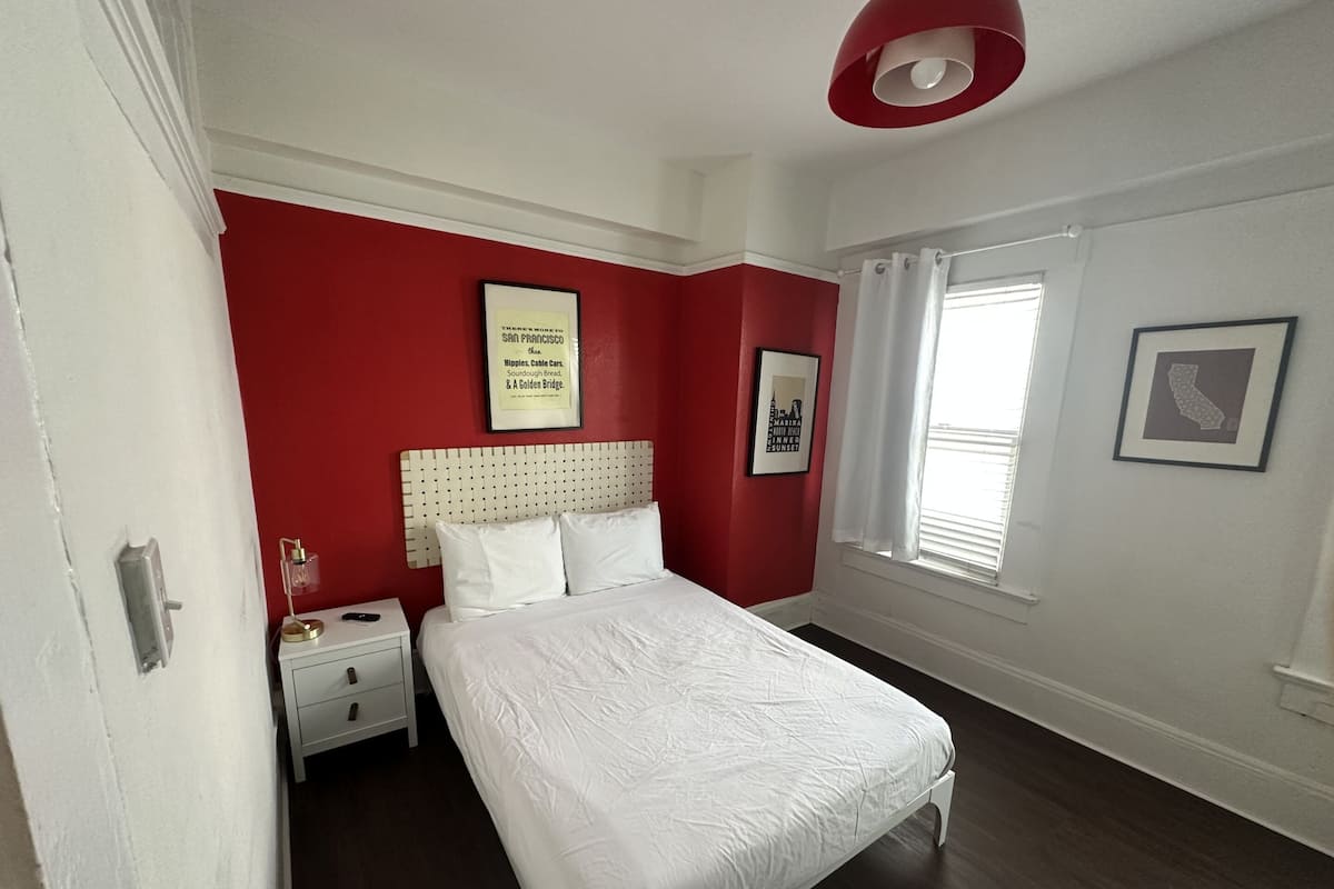 Economy Double Room, Private Bathroom