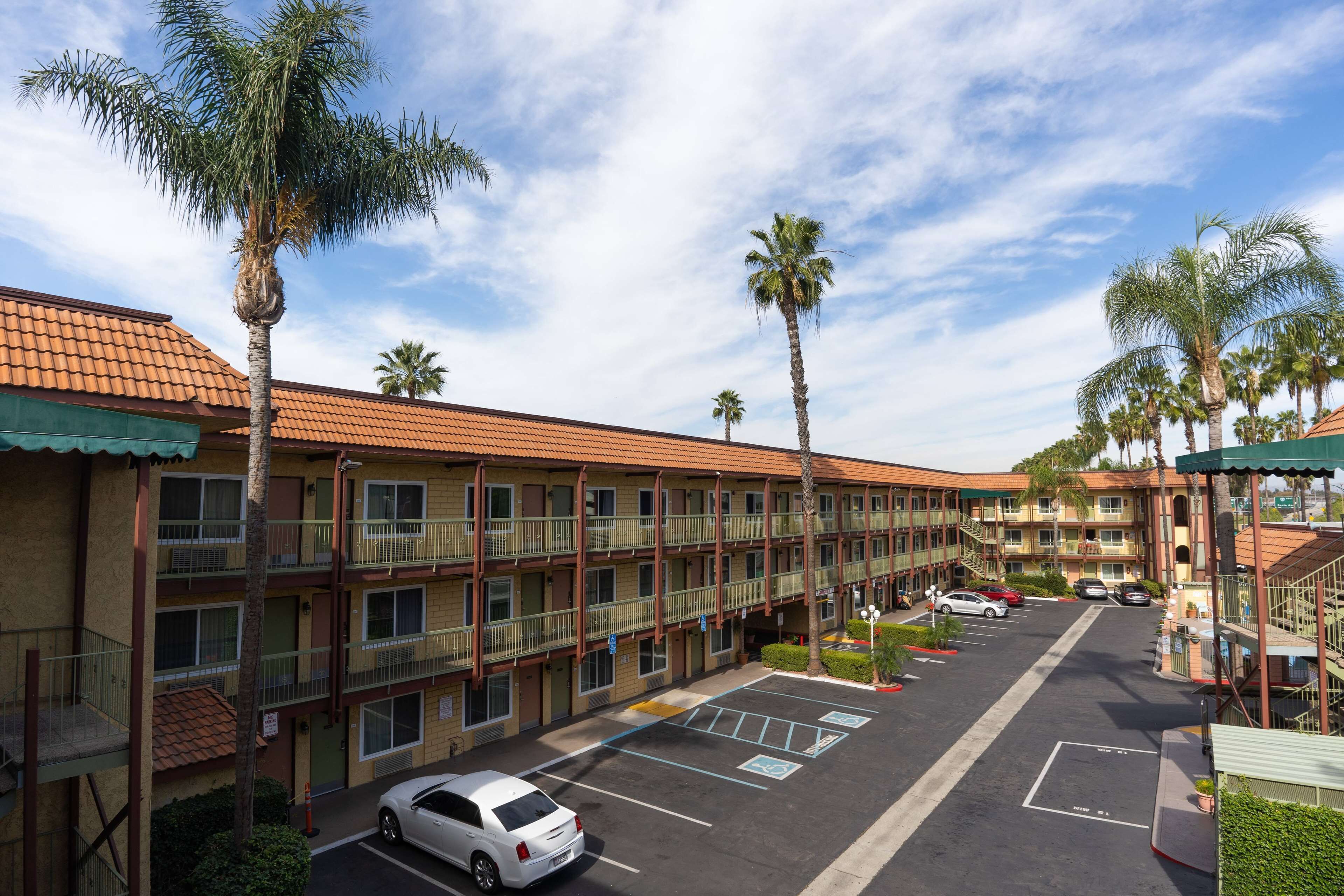 Foto - Super 8 by Wyndham Anaheim/Disneyland Drive
