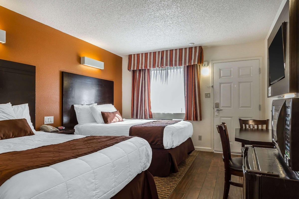 In-room safe, desk, blackout drapes, iron/ironing board