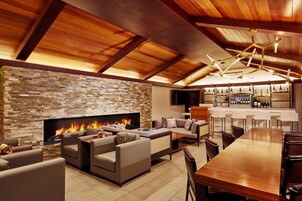 包含每日自助早餐