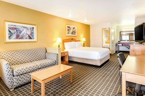 Egyptian cotton sheets, premium bedding, in-room safe