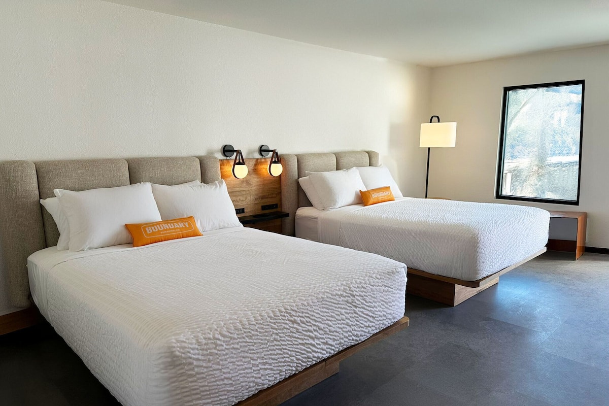 In-room safe, desk, laptop workspace, free WiFi