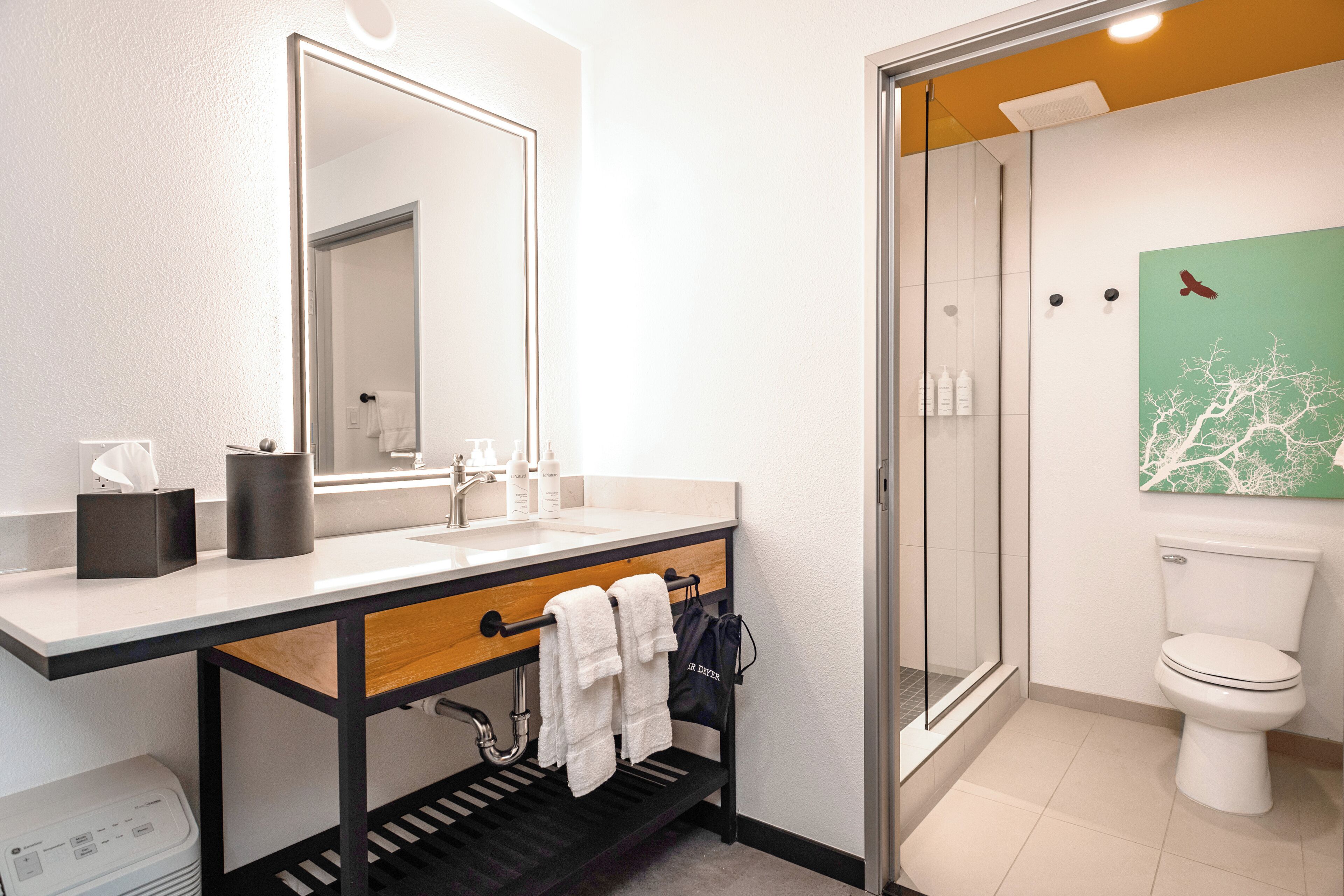 In-room safe, desk, laptop workspace, free WiFi