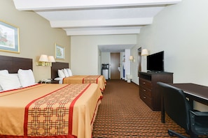 Zimmer, 2 Doppelbetten, Nichtraucher, Balkon | Wellness