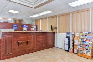 Reception - Americas Best Value Inn Sarasota Downtown (Sarasota)