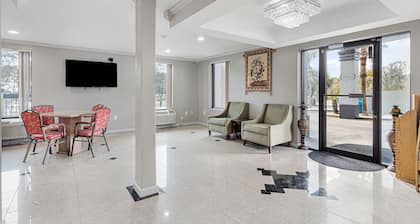 Regency Inn Near Boardwalk & Hurlburt Field
