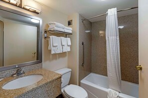 Standard Room, 1 King Bed, Non Smoking | Desk, laptop workspace, iron/ironing board, free WiFi