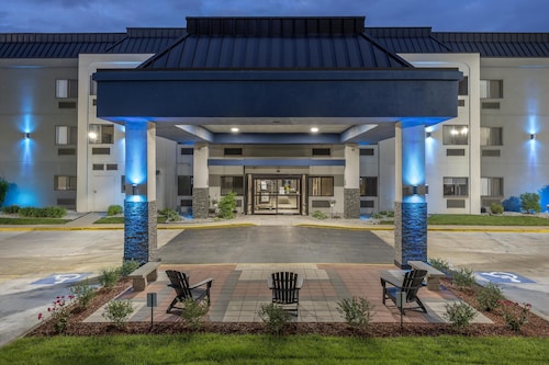 Best Western Bolingbrook Hotel