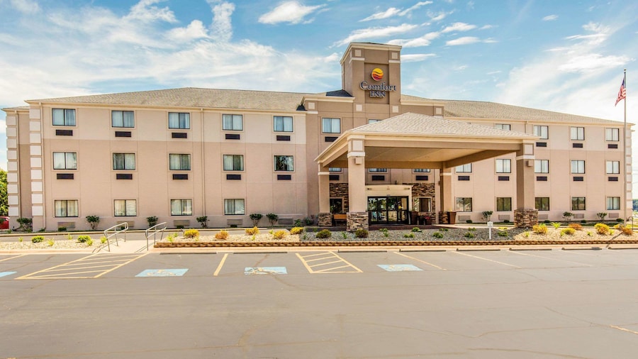 Comfort Inn La Porte