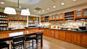 Dagelijks ontbijtbuffet inbegrepen