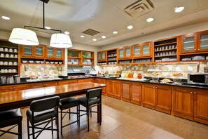 Free daily buffet breakfast