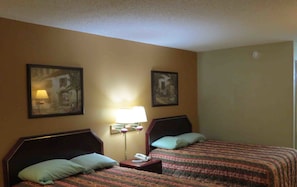 Desk, free WiFi, bed sheets - Travel Inn (Vicksburg)