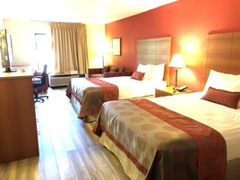 Escritorio, tabla de planchar con plancha y cunas gratuitas