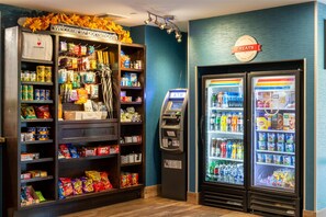 Snack bar - Hampton Inn Portsmouth Central (Portsmouth)