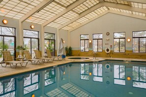 Piscine couverte