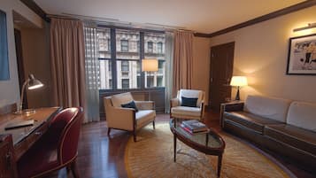 ์ดํ๋ฆฌ์ ํ๋ ๋ผ ์ํธ, ๊ณ ๊ธ ์นจ๊ตฌ, ์ค๋ฆฌ/๊ฑฐ์ํธ ์ด๋ถ, ํ๋ก์ฐํ ์นจ๋