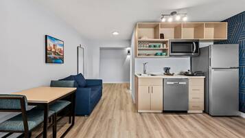 Suite, 1 King Bed with Sofa bed, Non Smoking | Egyptian cotton sheets, premium bedding, down comforters, pillowtop beds