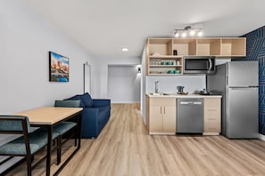 Suite, 1 King Bed with Sofa bed, Non Smoking | Egyptian cotton sheets, premium bedding, down duvets, pillow-top beds - MainStay Suites Columbus North – Worthington (Columbus)