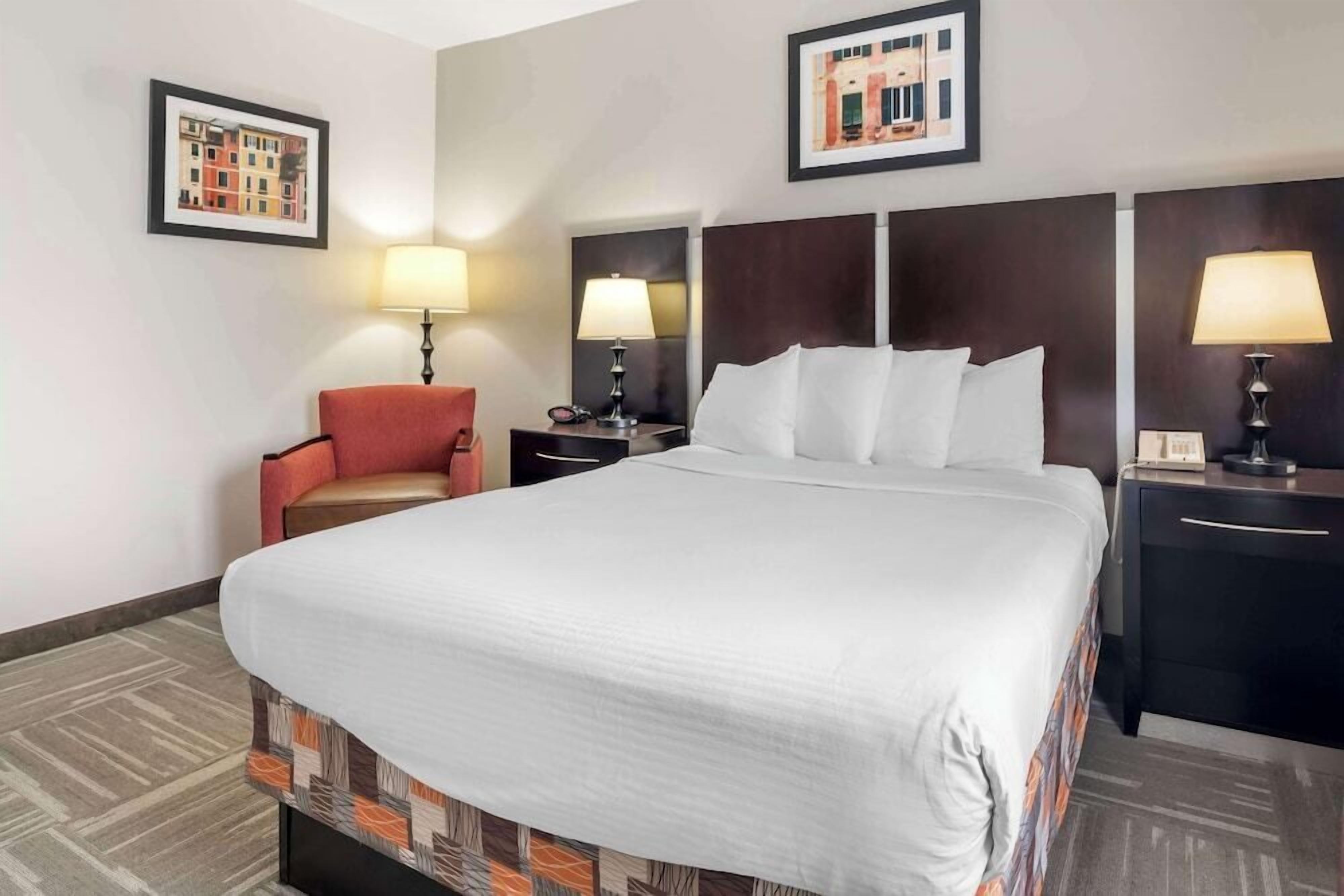 Pillow-top beds, desk, laptop workspace, blackout curtains