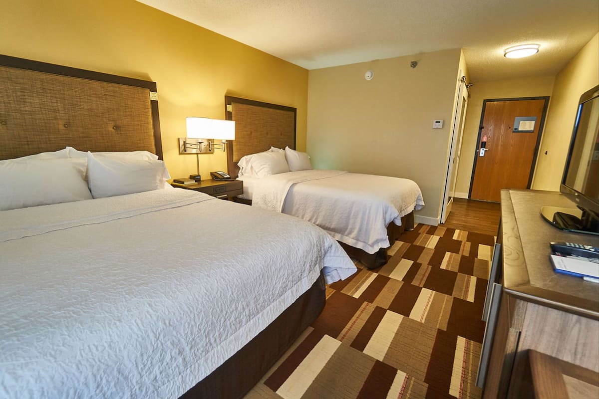 In-room safe, desk, iron/ironing board, free cots/infant beds