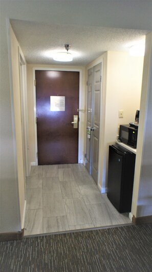 In-room safe, desk, iron/ironing board, free WiFi