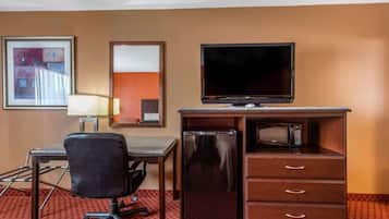 Standard Room, 2 Queen Beds, Non Smoking | Desk, iron/ironing board, free WiFi, bed sheets