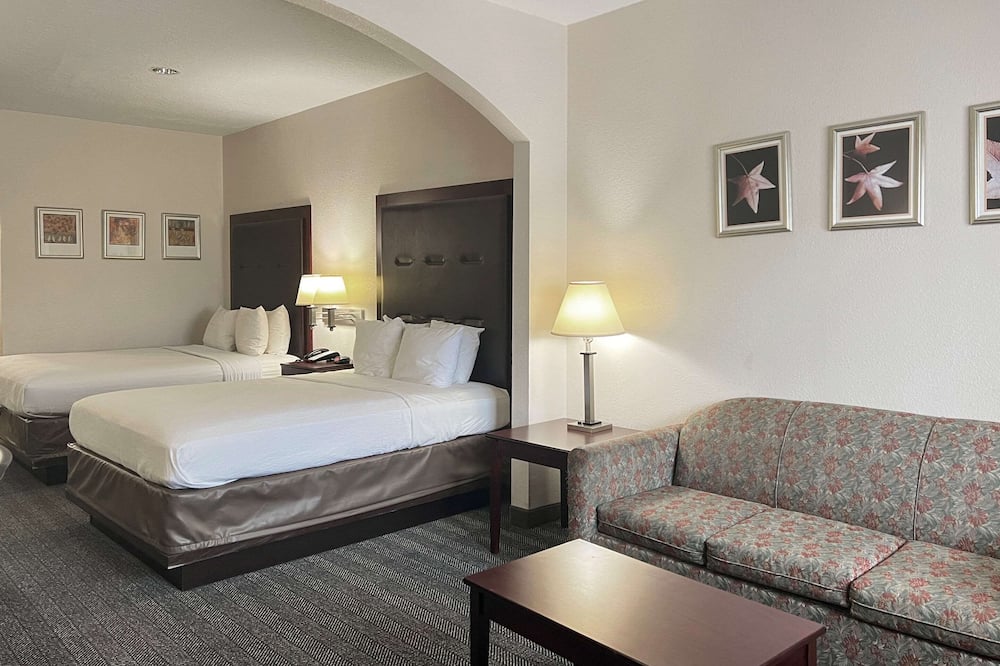 Quality Inn & Suites Houston Northwest - Cypress