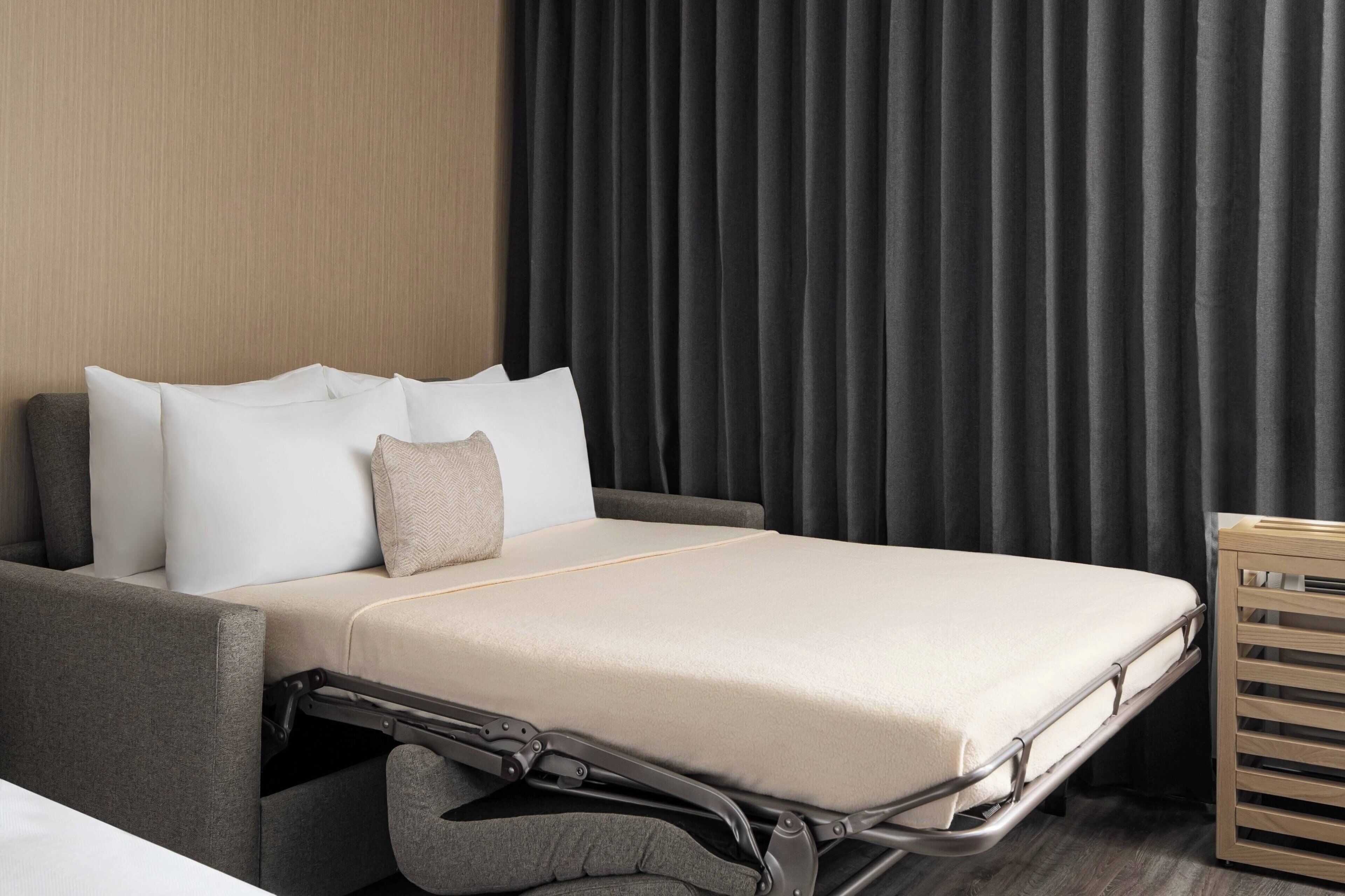 premium bedding, in-room safe, desk, blackout curtains