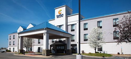 Comfort Inn & Suites Hutchinson