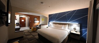 Comfort Inn & Suites Hutchinson