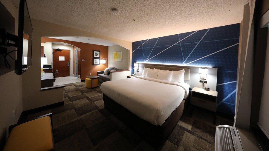 Comfort Inn & Suites Hutchinson