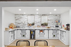 包含每日欧式早餐