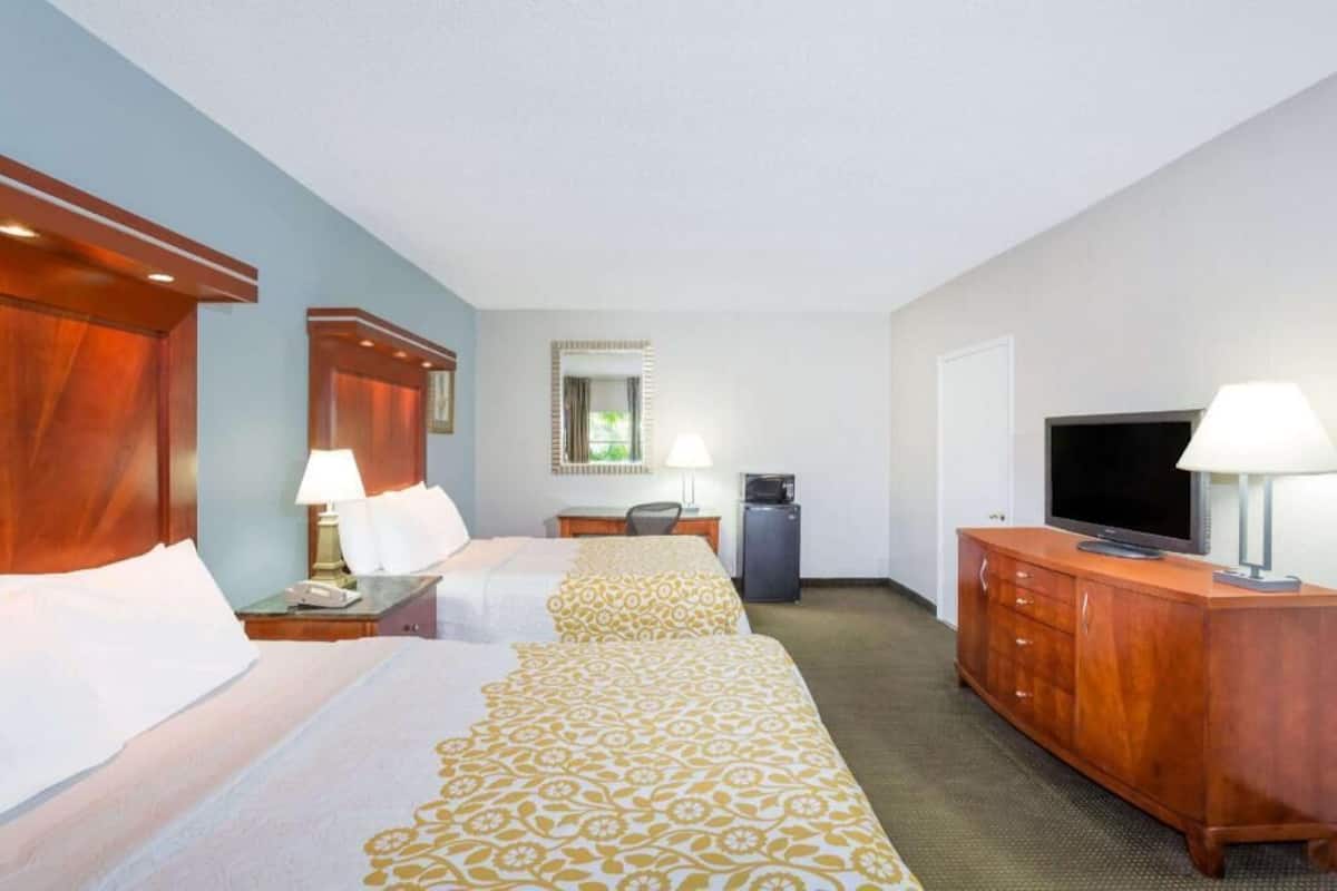 In-room safe, blackout drapes, iron/ironing board