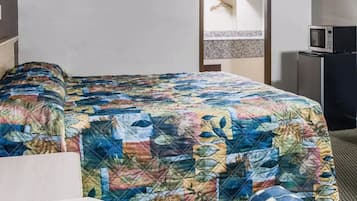 Desk, iron/ironing board, free WiFi, bed sheets