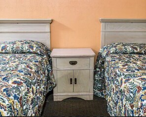 Standard Room, 2 Double Beds, Non Smoking