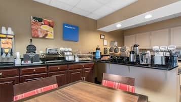 Café da manhã com buffet grátis