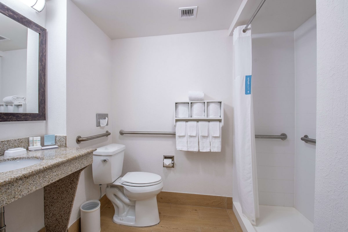 Free toiletries, hair dryer, towels, soap