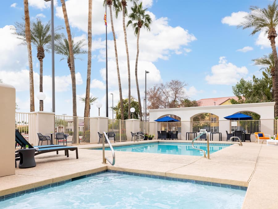 Alberca al aire libre