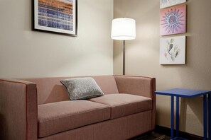 Room, 1 King Bed with Sofa bed (Study) | Living area | 43-inch flat-screen TV with cable channels, TV - Hampton Inn Phoenix/Chandler (Chandler)