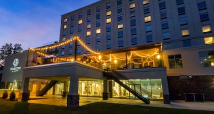 DoubleTree by Hilton Hotel Niagara Falls New York