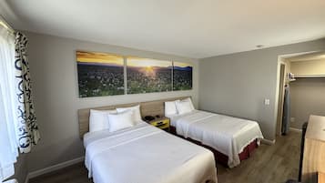 In-room safe, desk, laptop workspace, iron/ironing board