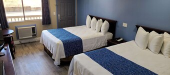 Travelodge by Wyndham Clearlake