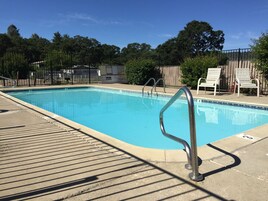 Seasonal outdoor pool, open 10 AM to 10 PM, pool umbrellas, sun loungers