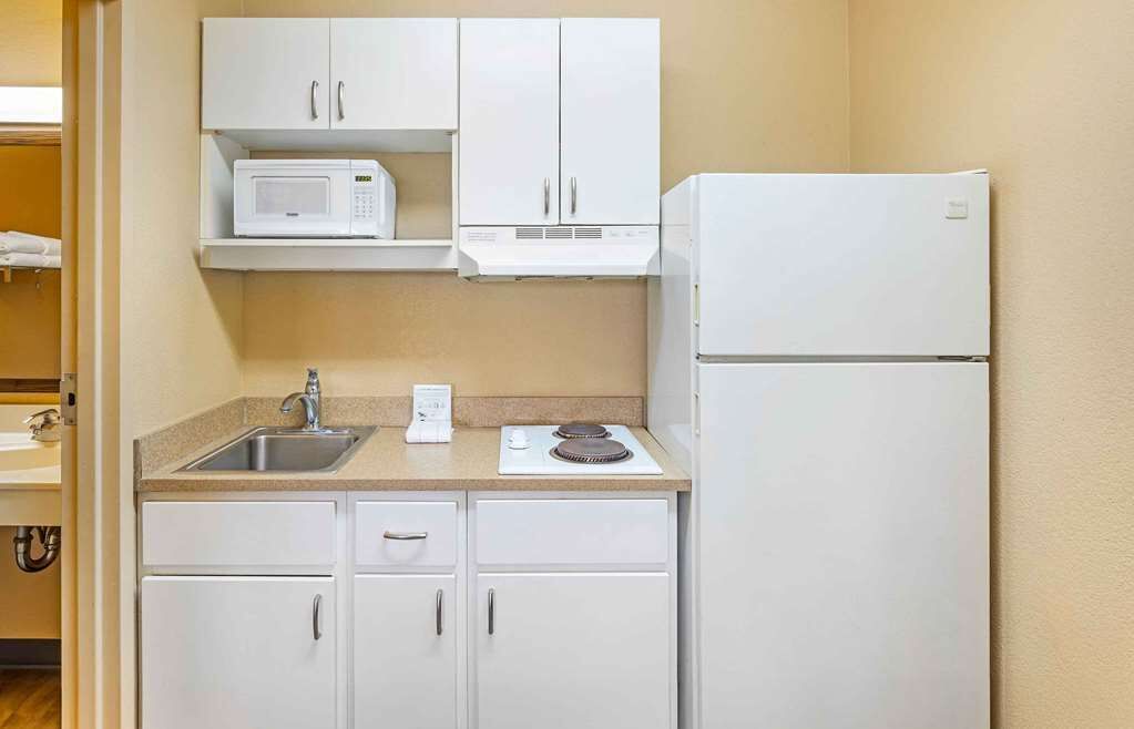 Photo - Studio 6 Suites Sacramento Northgate CA