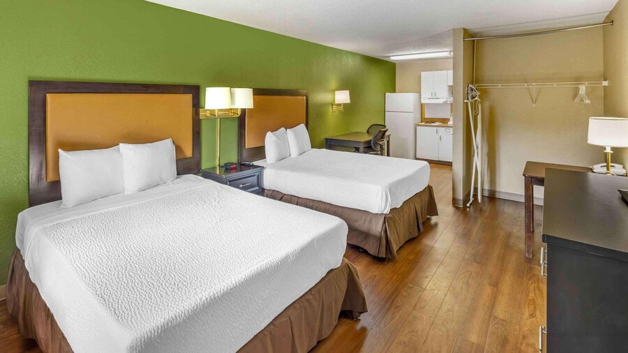Studio 6 Suites Sacramento Northgate CA