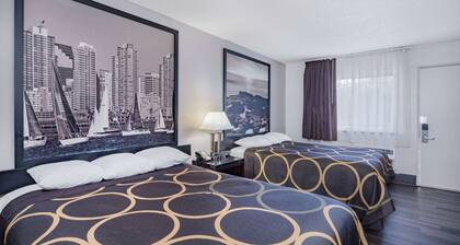 Super 8 by Wyndham San Diego Hotel Circle