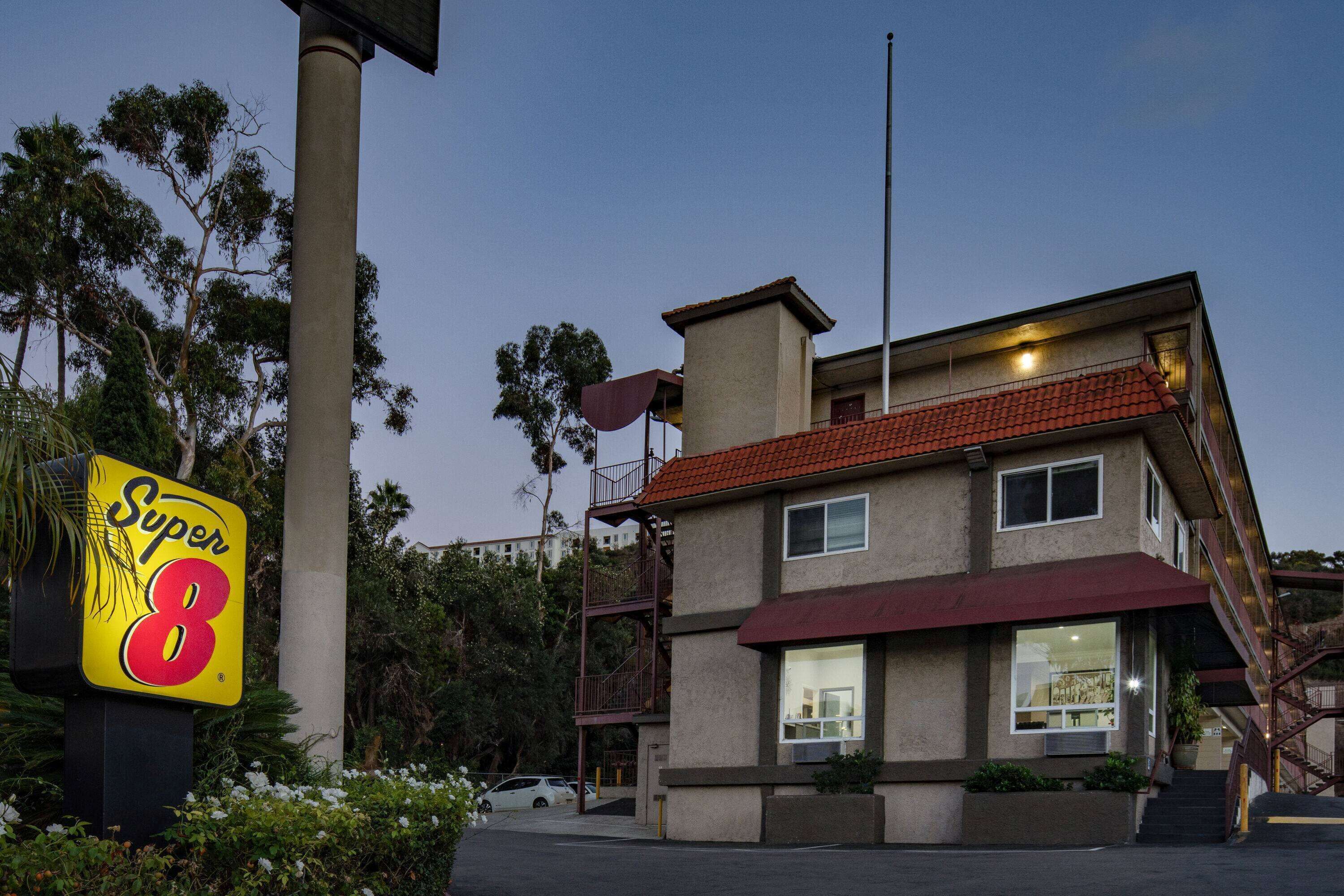 Foto - Super 8 by Wyndham San Diego Hotel Circle