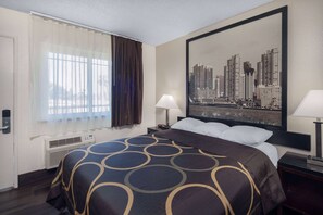Standard Room, 1 Queen Bed, Non Smoking | Desk, iron/ironing board, free WiFi, bed sheets