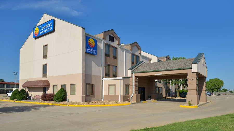 Holiday Inn Express And Suites Joplin Southeast by IHG